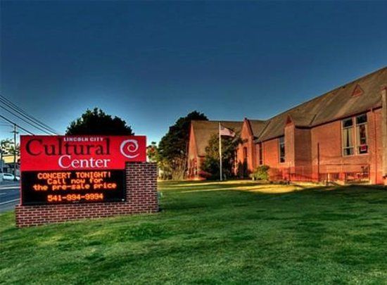 Lincoln City Cultural Center